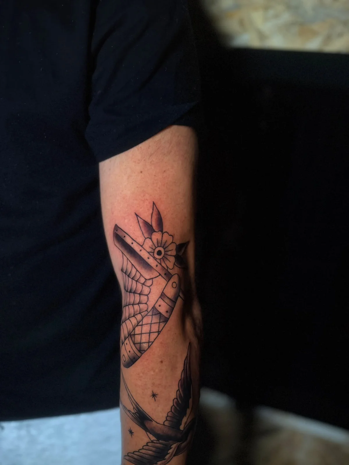 Tattoo station tarafından yapılan dövme: örümcek ağı