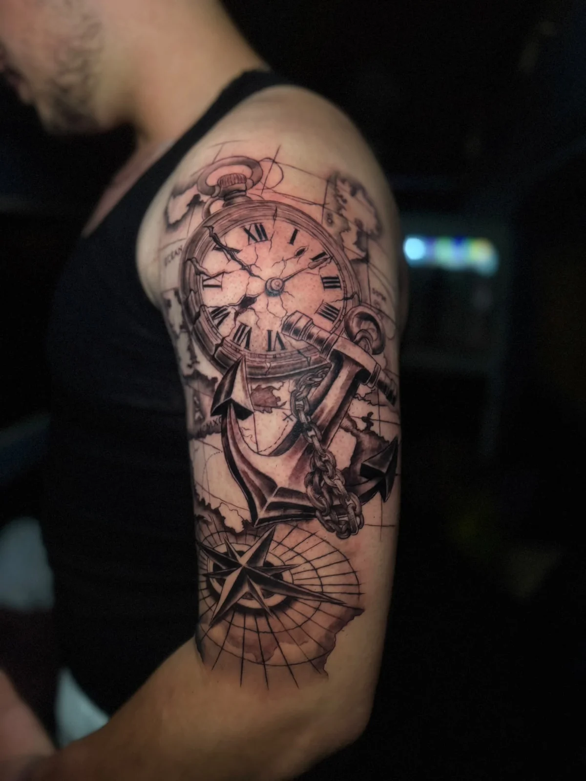 Tattoo station tarafından yapılan dövme: mitolojik figür
