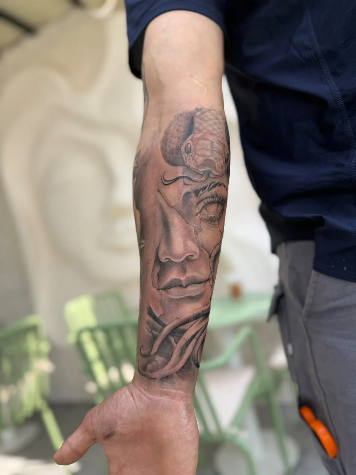 Tattoo station tarafından yapılan dövme: yüz kompozisyonu