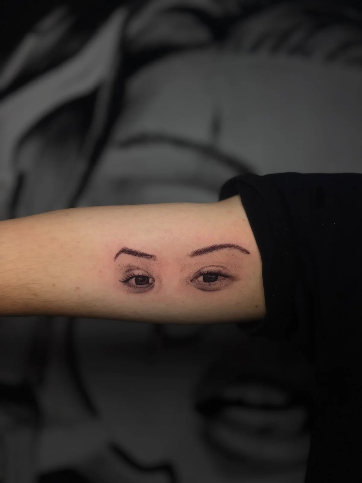 Tattoo station tarafından yapılan dövme: gözler